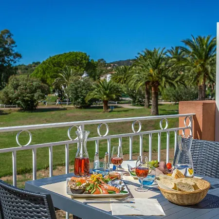 Appartamento Sowell Les Perles De Saint Tropez Grimaud